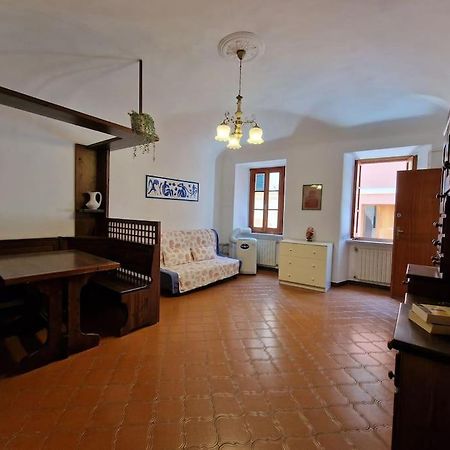 Silver Sands Finale Ligure - Traditional Apartment - 4 Beds & Terrace By The Beach Экстерьер фото