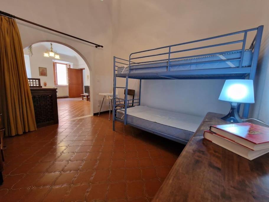 Silver Sands Finale Ligure - Traditional Apartment - 4 Beds & Terrace By The Beach Экстерьер фото